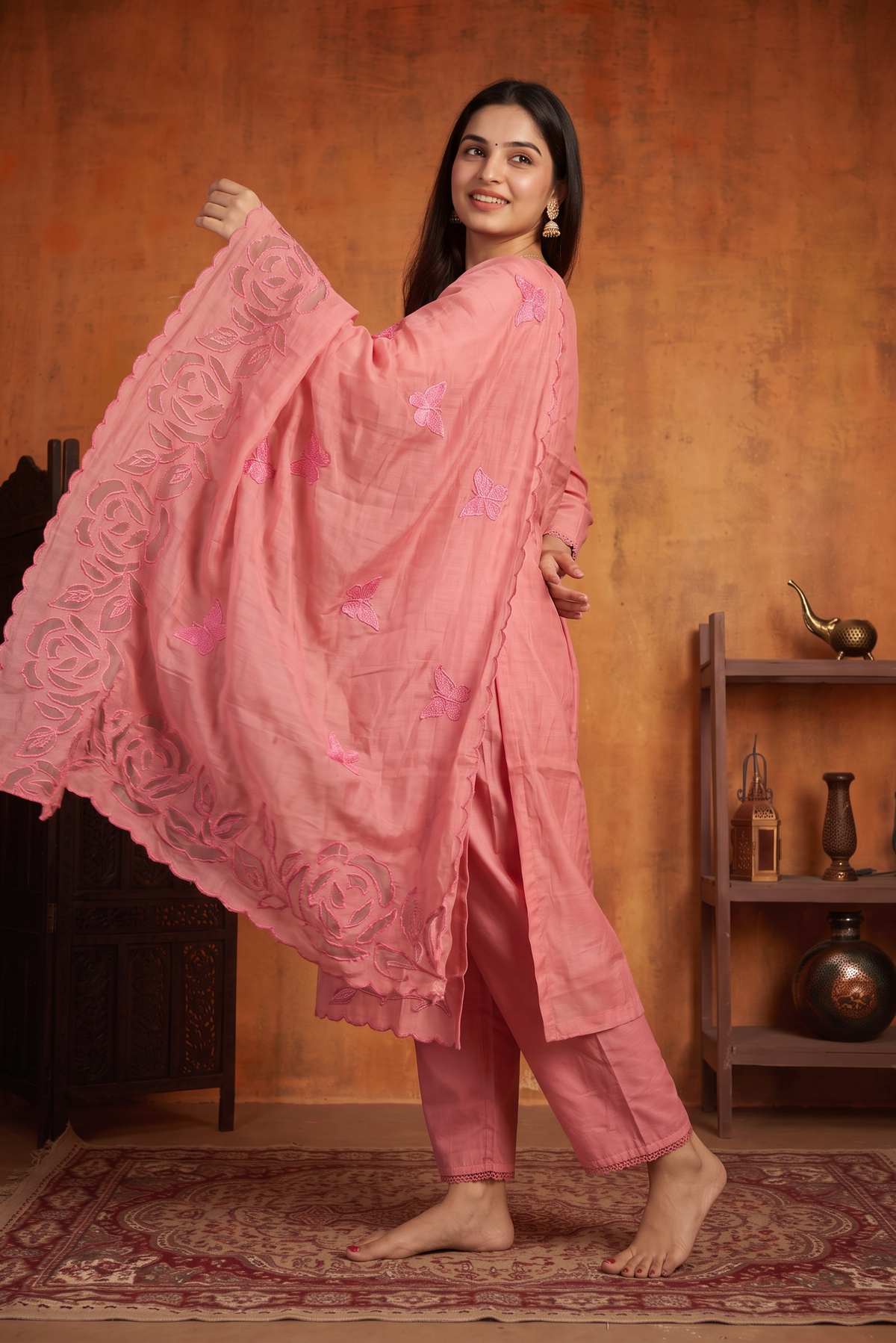PINK APPLIQUE KURTA SET