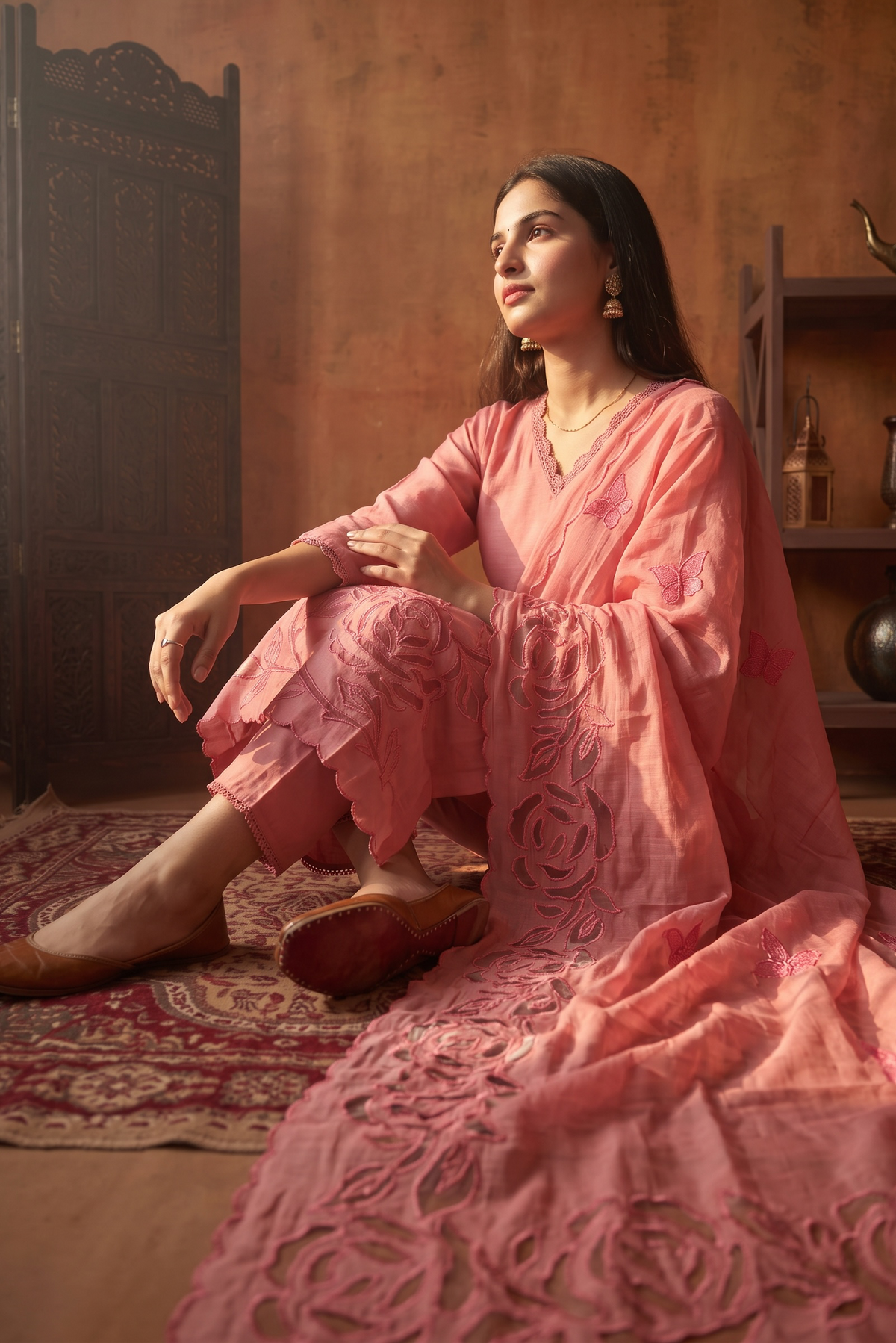 PINK APPLIQUE KURTA SET