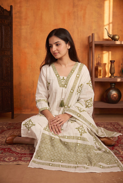 WHITE COTTON KURTA SET