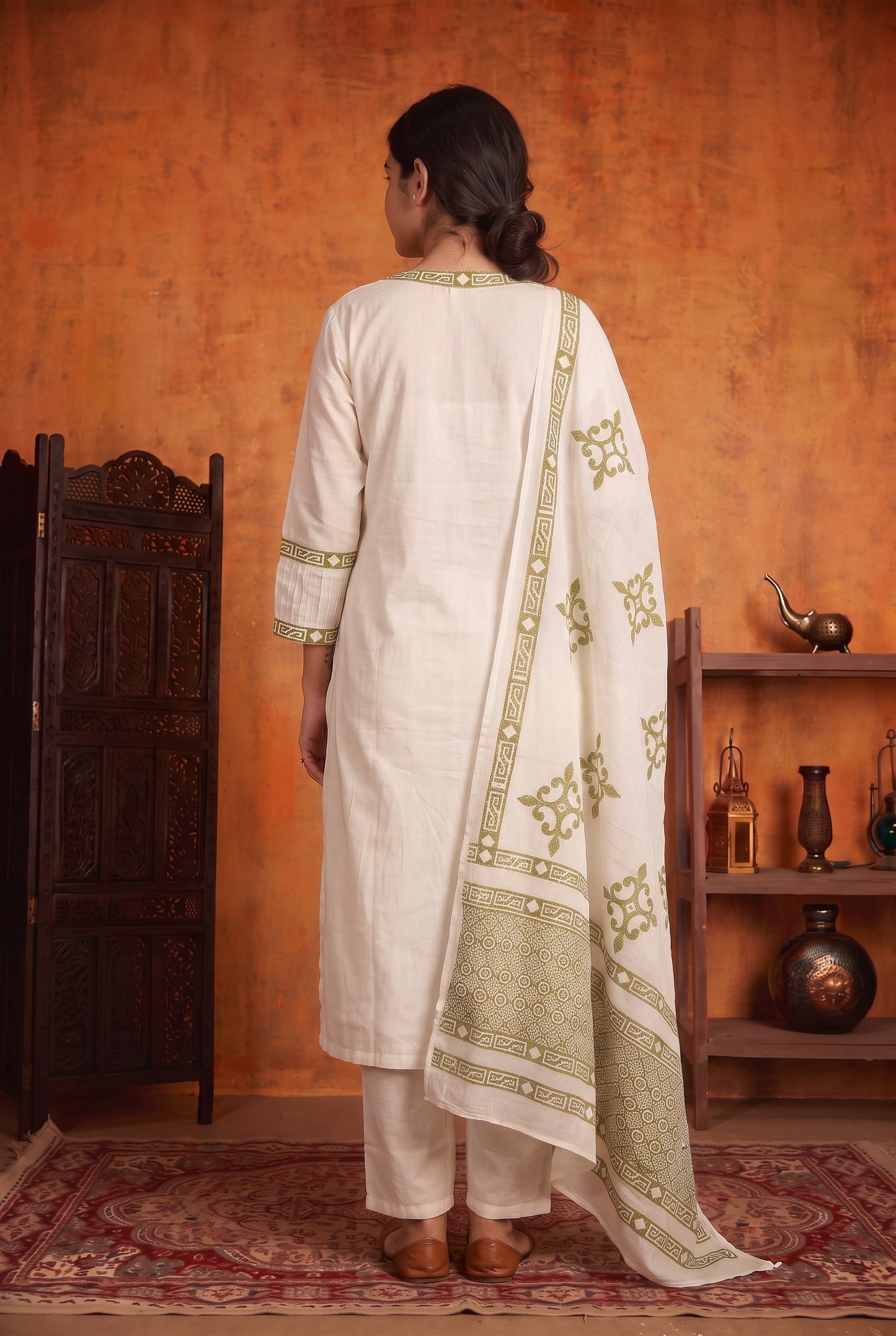 WHITE COTTON KURTA SET